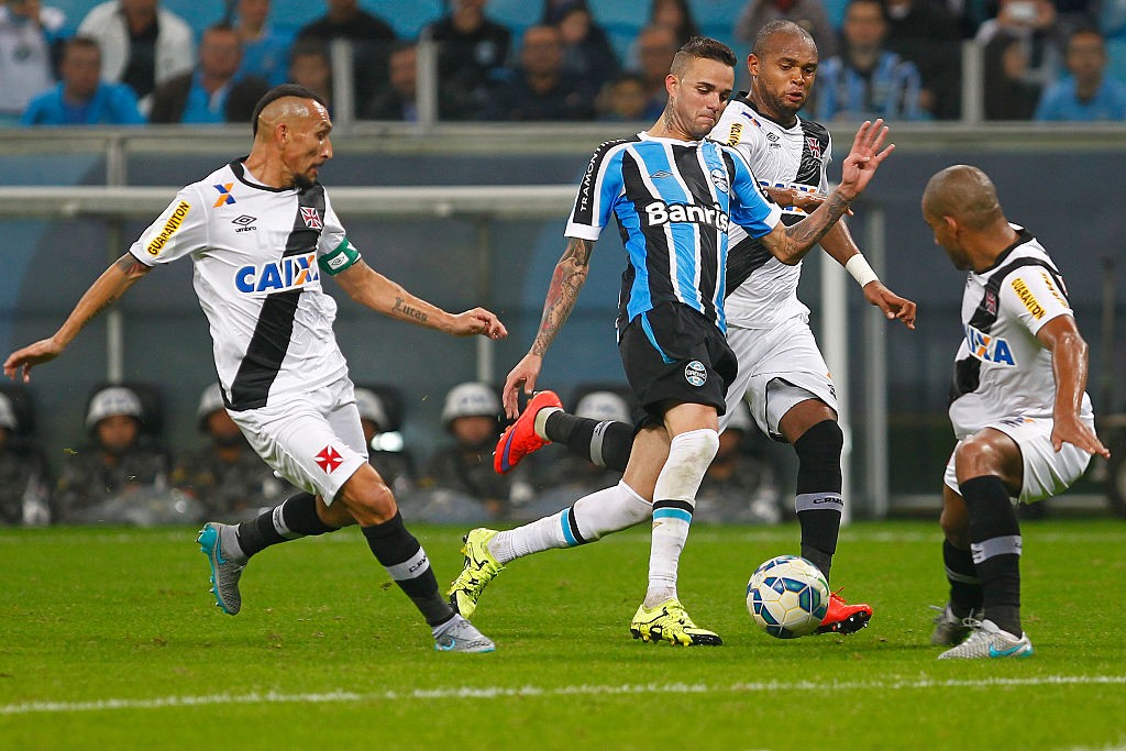 Gremio v Vasco - Brasileirao Series A 2015