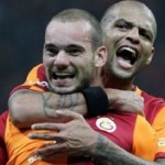 Melo Sneijder 2