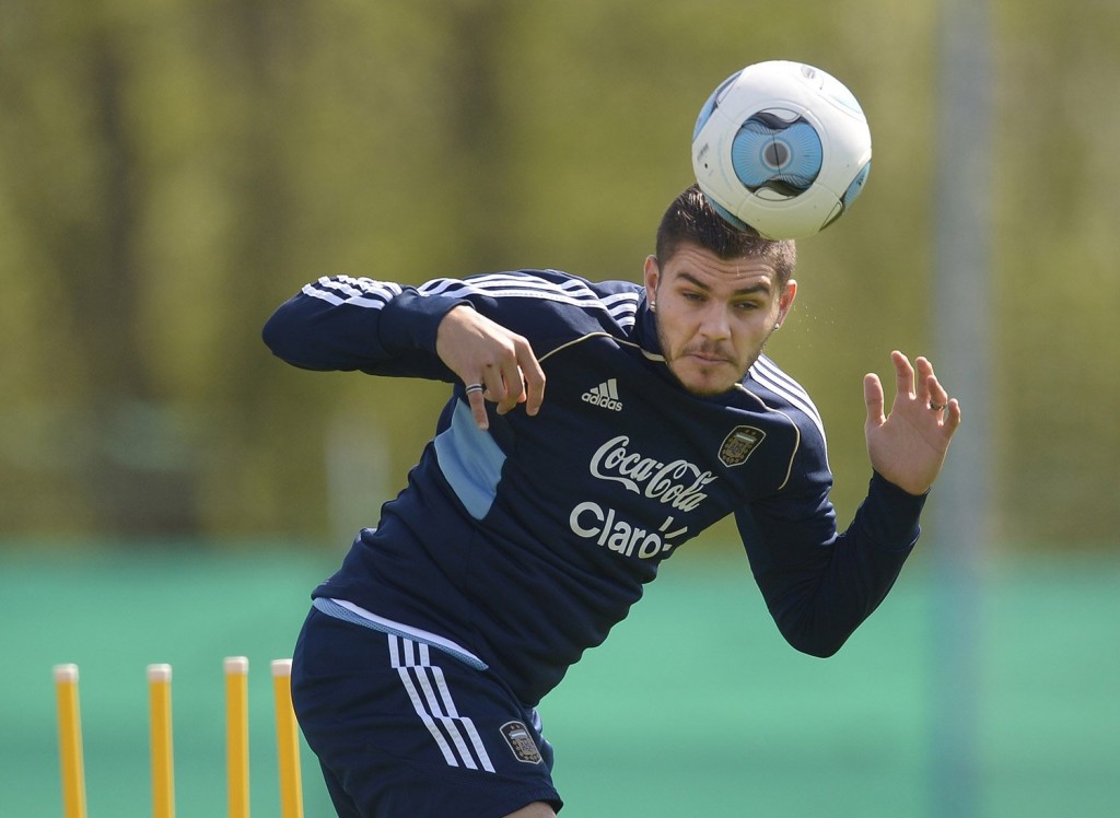 Icardi in allenamento con l'Argentina