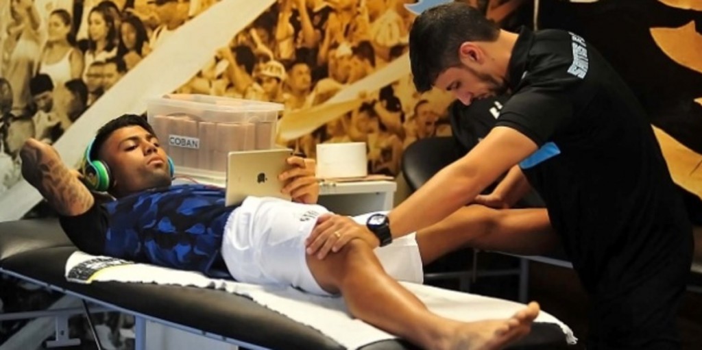Gabigol fisioterapista