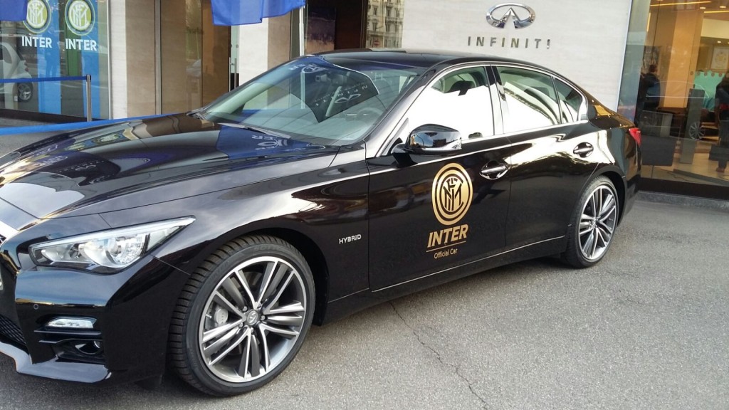 Infiniti auto Inter
