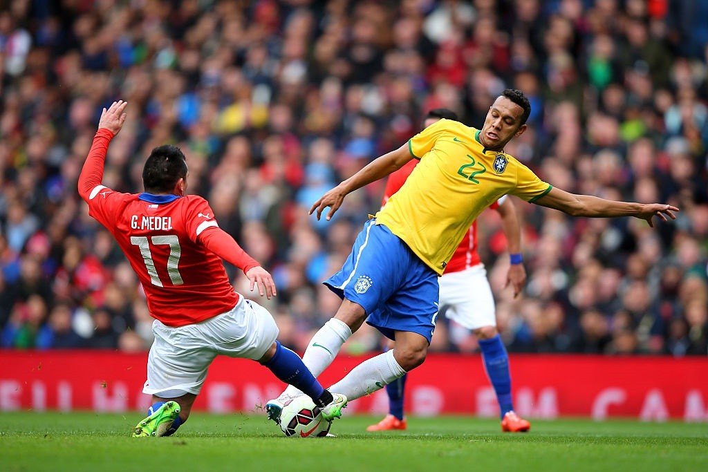 Medel Cile 15 nov