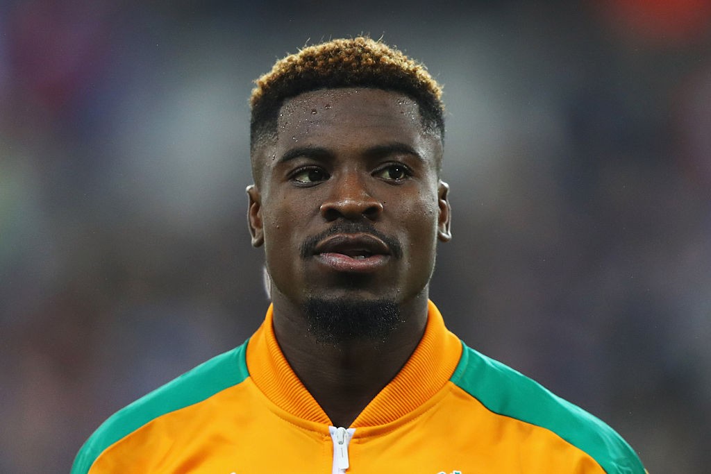 France v Ivory Coast - Aurier