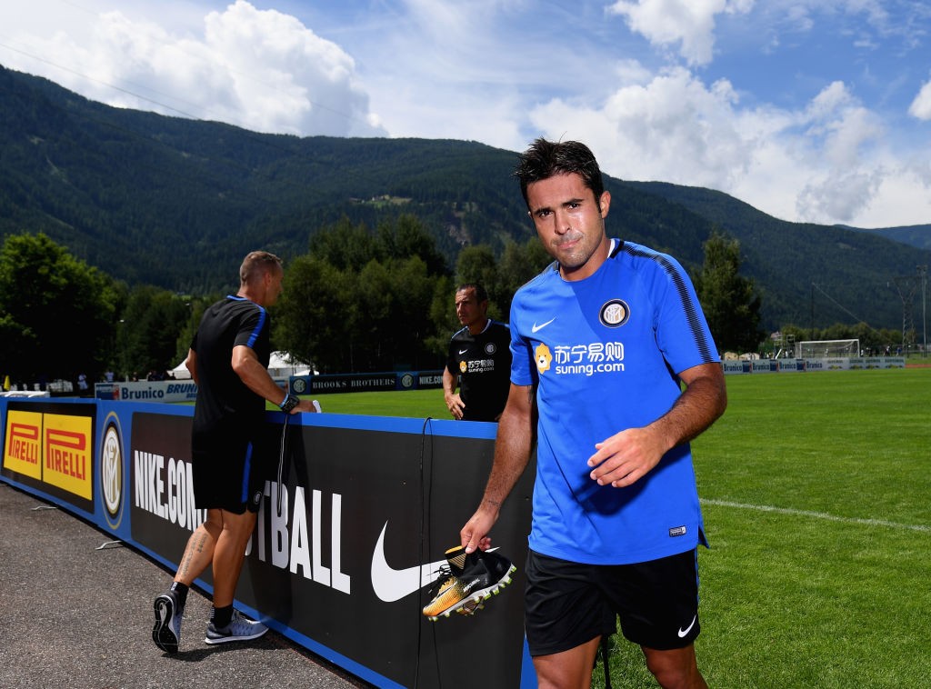 Eder 11 lug