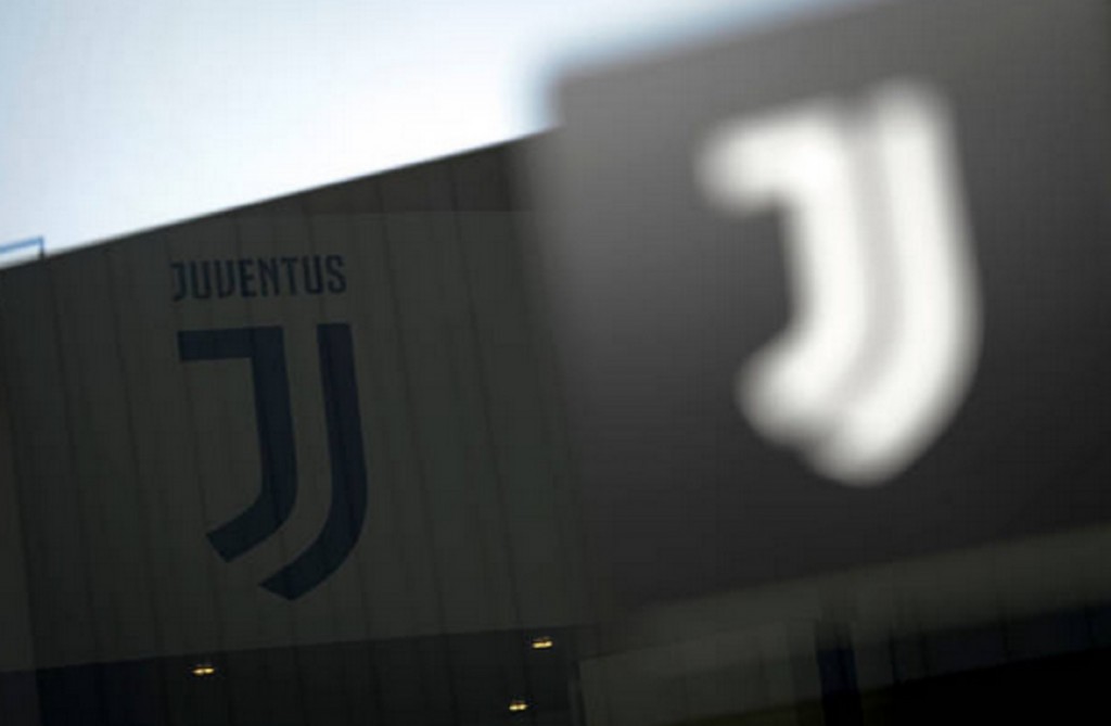 Juventus logo 8 maggio