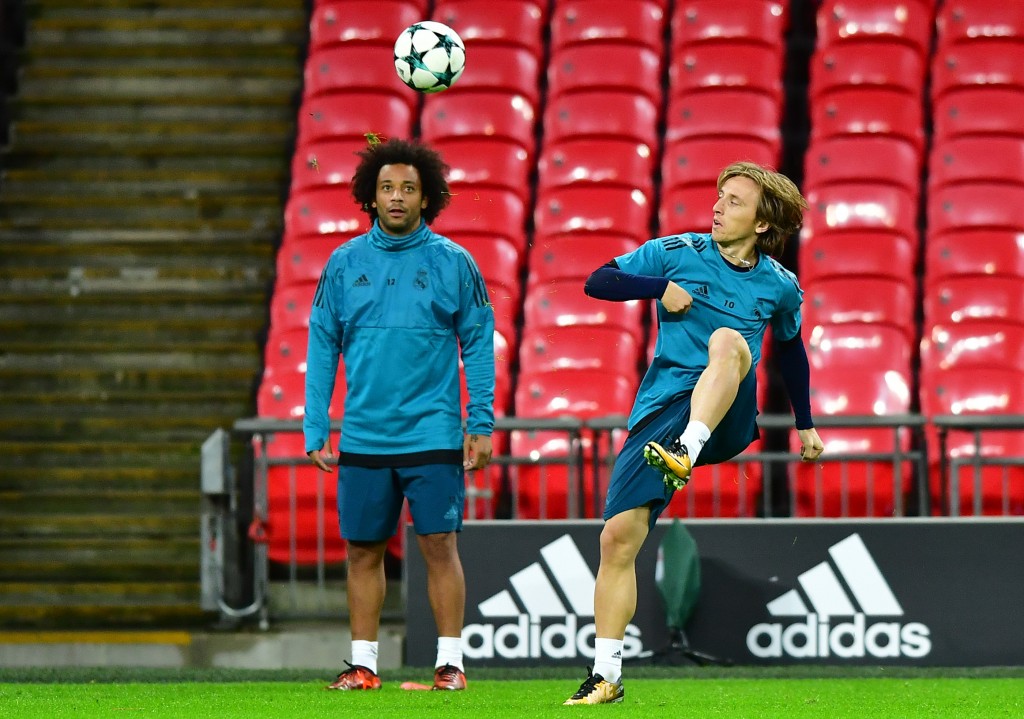 Modric con Marcelo (Real)