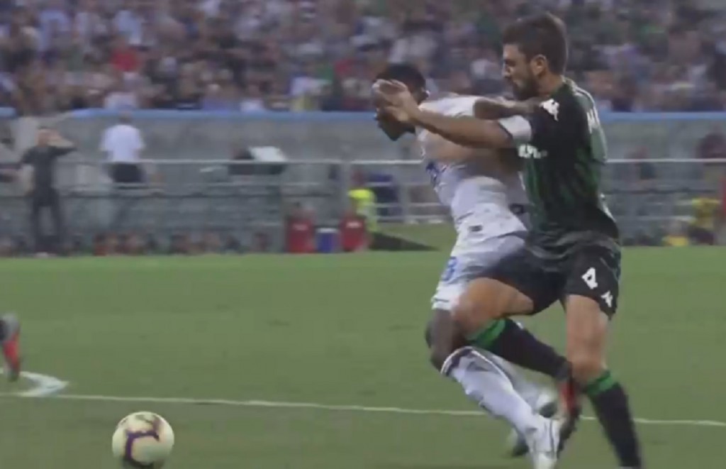 rigore su Asamoah