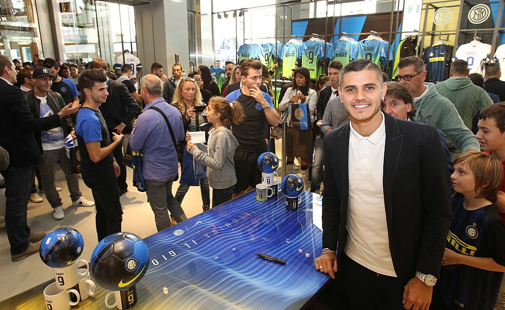Icardi allo Store Inter