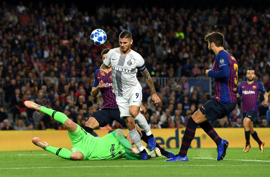 FC Barcelona v FC Internazionale - UEFA Champions League Group B