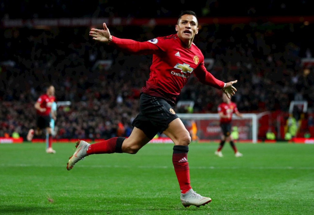 Alexis Sanchez esulta