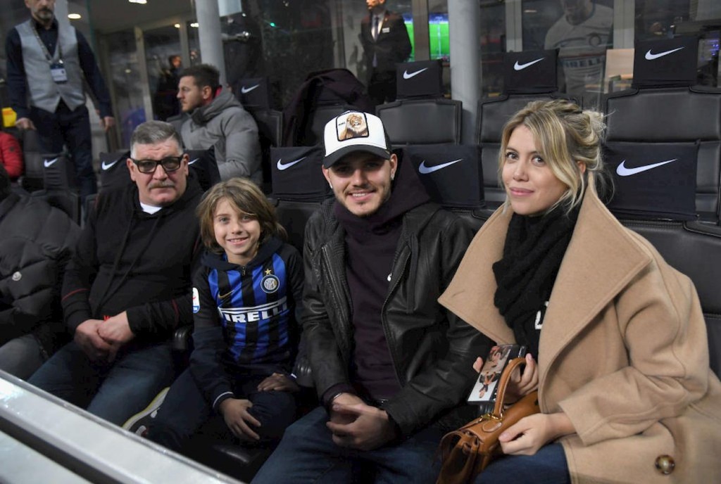 icardi e wanda a san siro