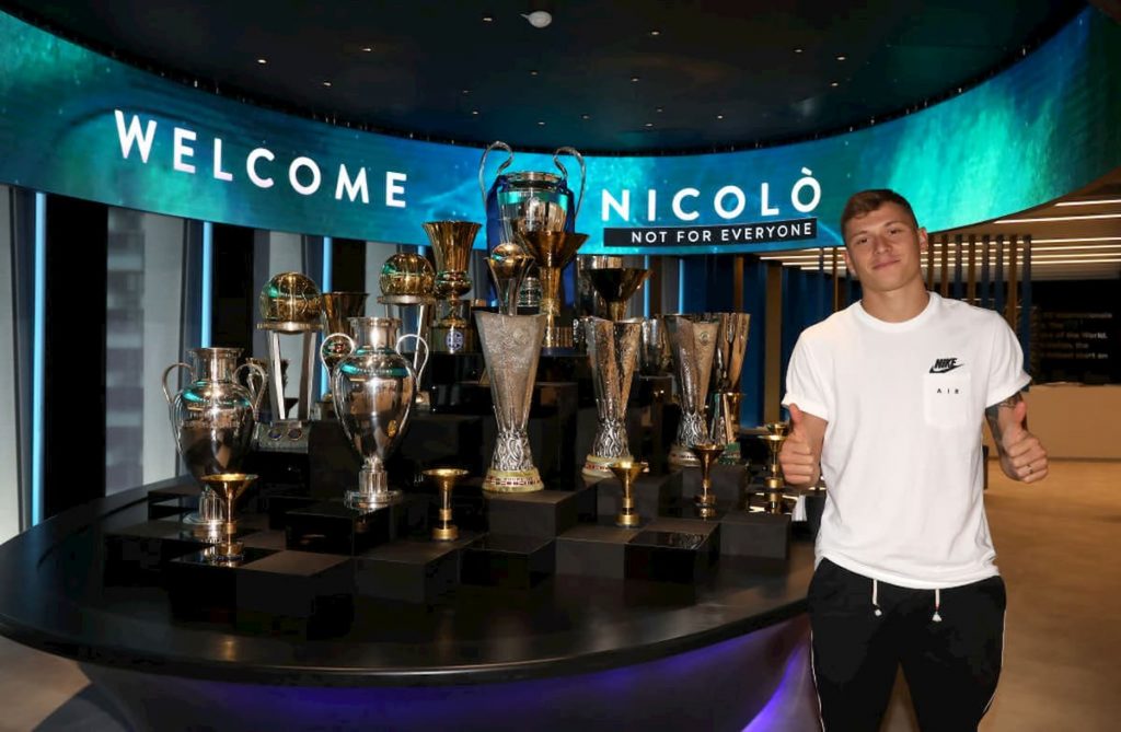 inter-barella-ieri-ha-salutato-compagni-e-conte-2