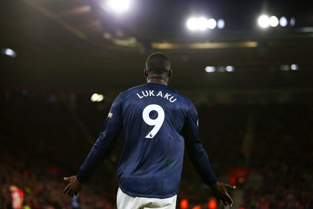 Lukaku esulta con lo United