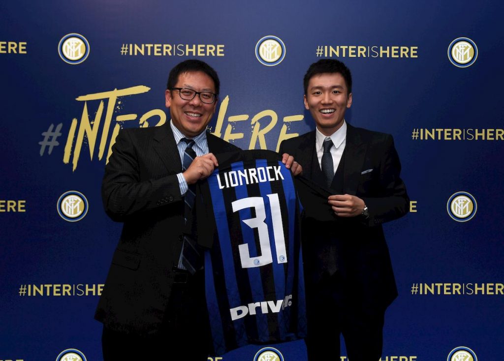Steven Zhang posa con LionRock, nuovo socio