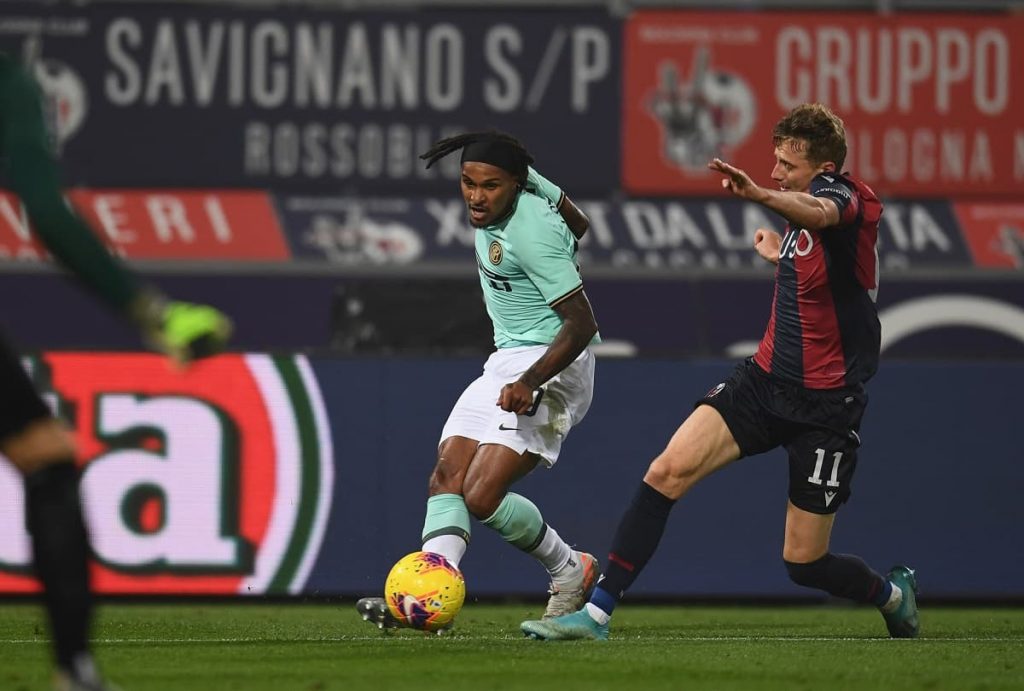 Lazaro contro il Bologna
