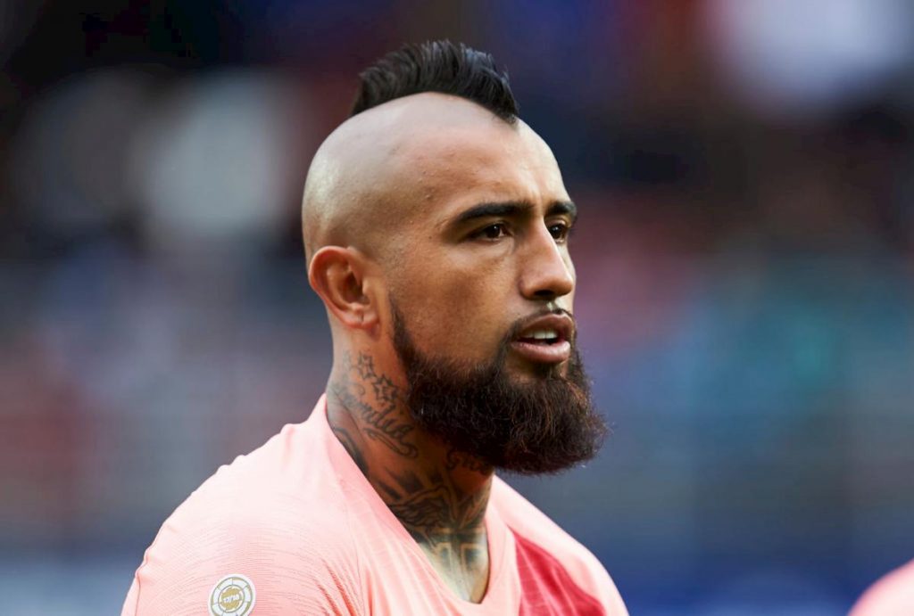 cds-inter-vidal-una-cattiva-notizia-rischia-di-rimandare-la-fumata-bianca-alla-prossima-estate