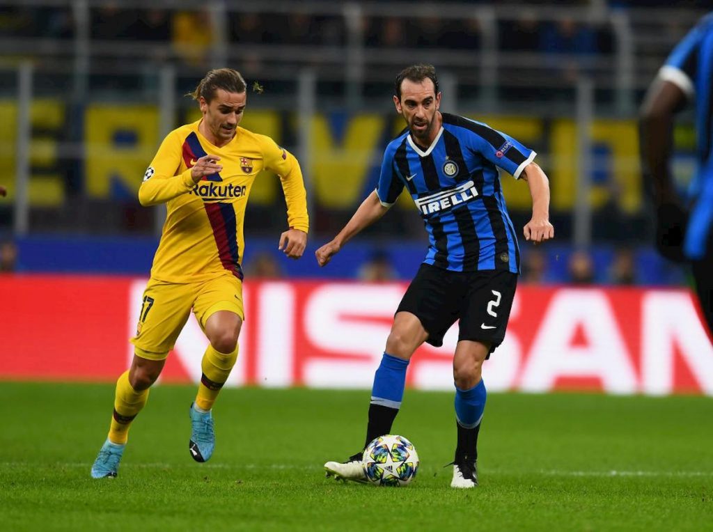 il-barcellona-scherza-sulla-marcatura-godin-griezmann