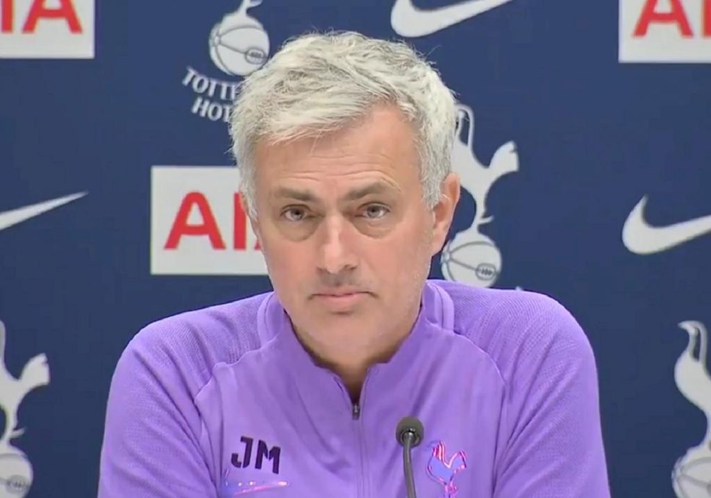 mourinho-in-conferenza-al-tottenham