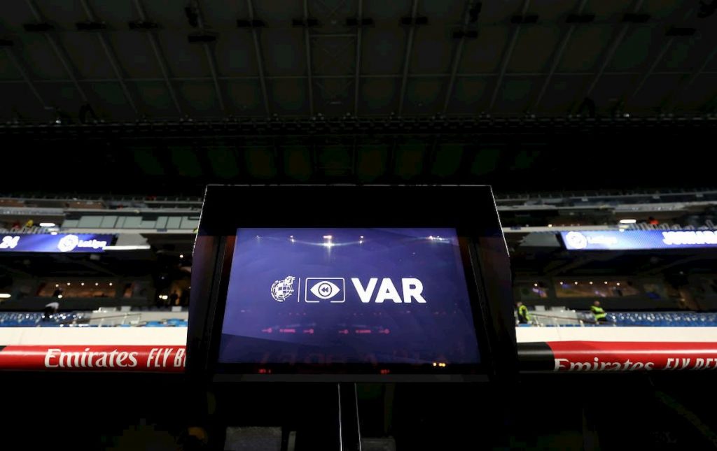 el-introduzione-var