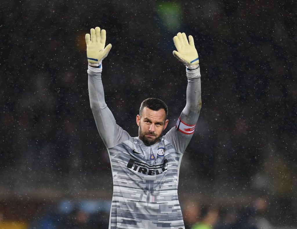 Handanovic Coppa e rinnovo