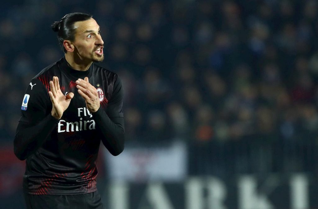 Terzo giorno di allenamento personalizzato per Zlatan Ibrahimovic, il secondo consecutivo sul campo