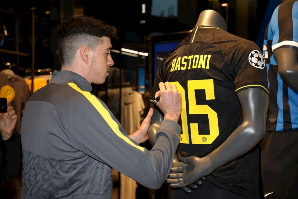 bastoni-guardiola-inter