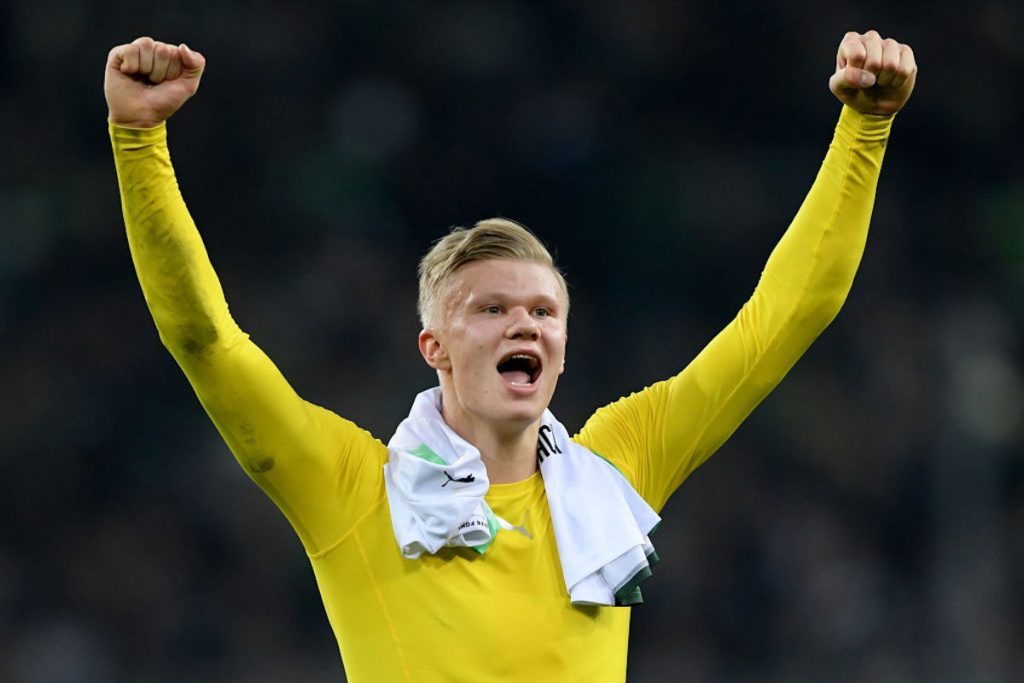 Borussia Moenchengladbach v Borussia Dortmund - Bundesliga