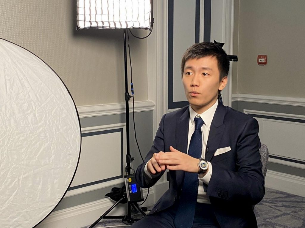 Le tempistiche della Uefa hanno creato un danno all'Inter. Nessun rimpianto in casa nerazzurra, Steven Zhang ha scelto di mettere la salute dei tesserati al primo posto