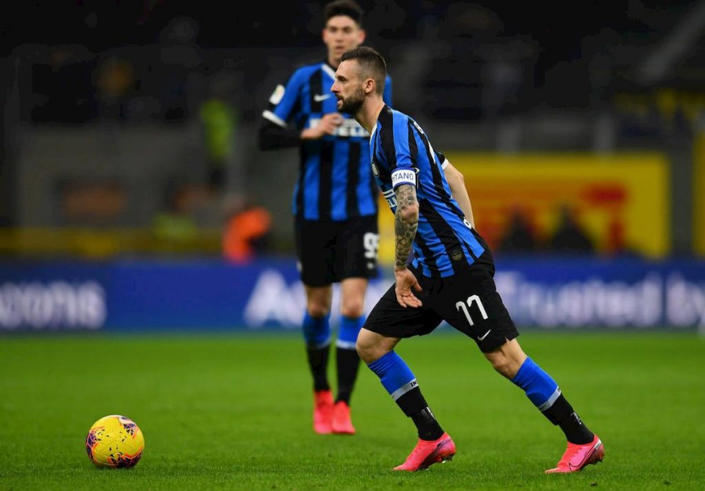 brozovic-bussa-porta-1