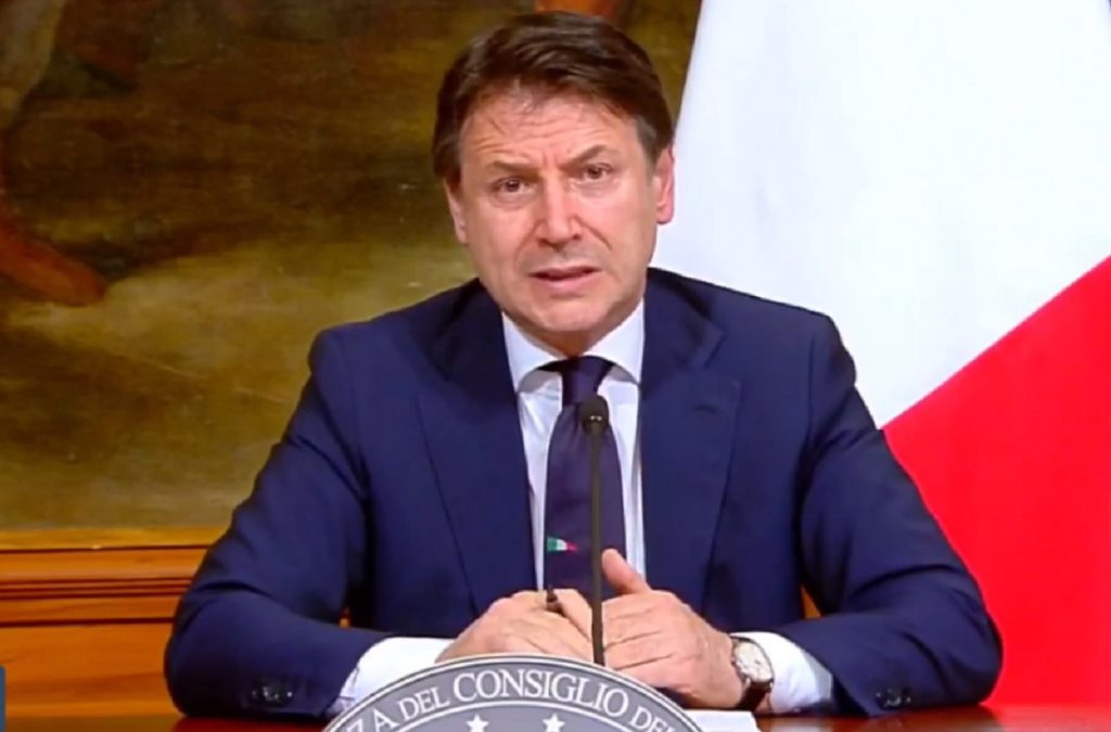 conte-premier-decreto-poderoso