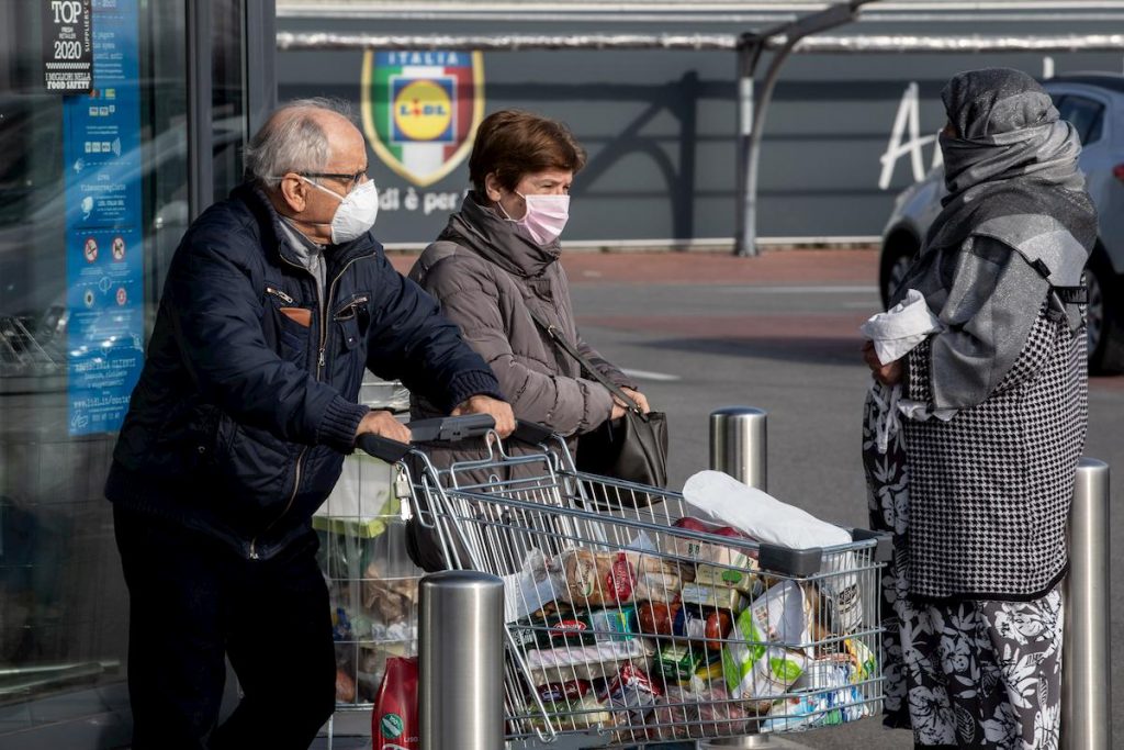 coronavirus-governo-chiarisce-sui-congiunti