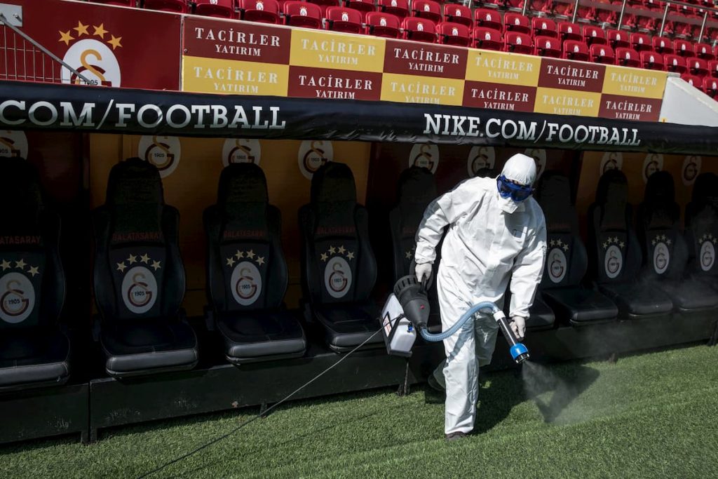 il-calcio-turco-pronto-a-ripartire-ma-ce-un-nuovo-giocatore-positivo-al-coronavirus