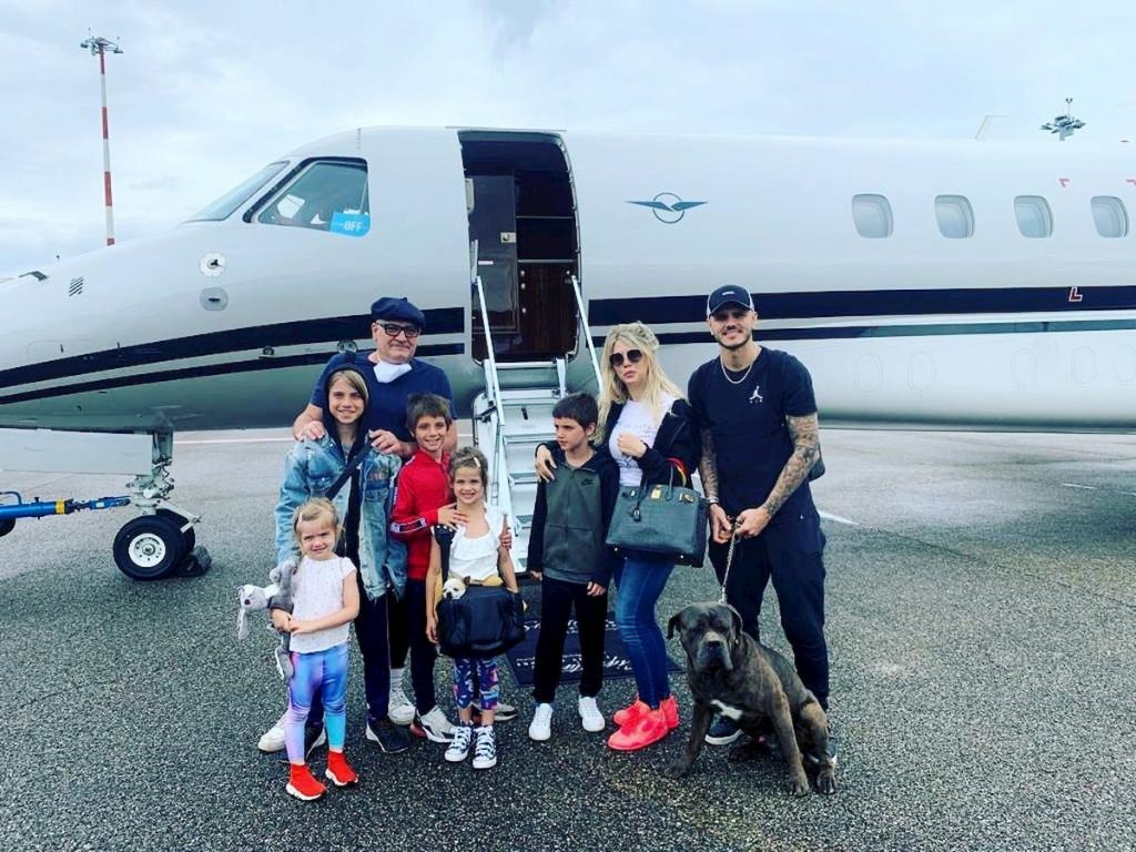 la-famiglia-icardi-saluta-linter-e-milano