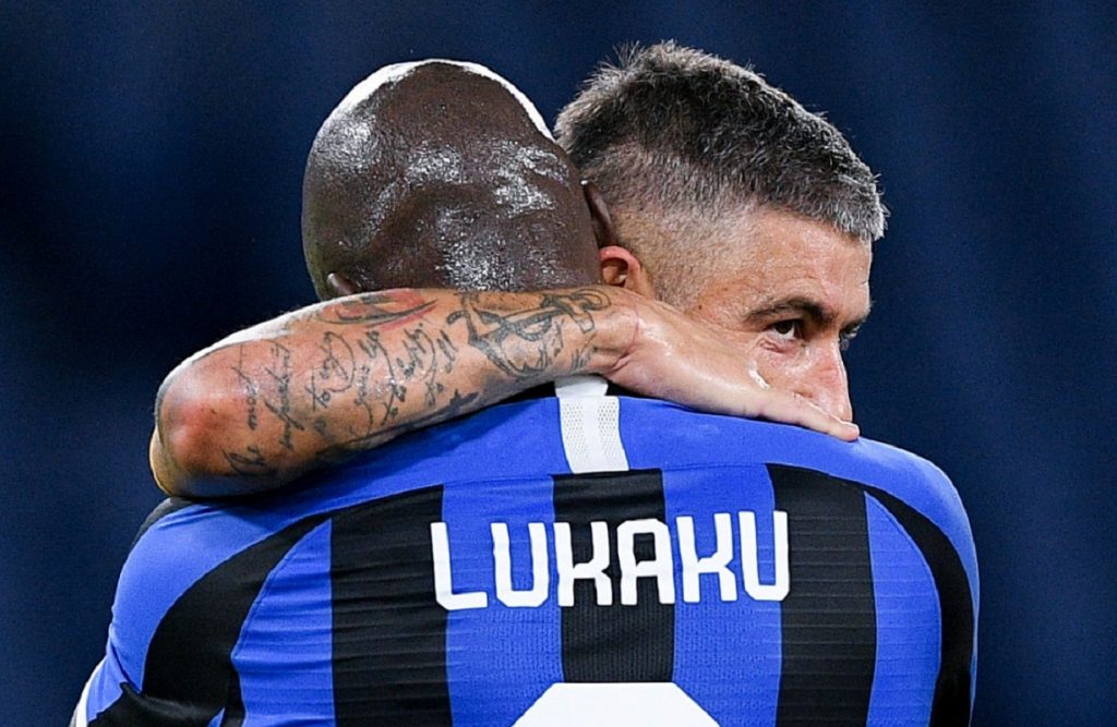 Aleksandar Kolarov è la scelta di Antonio Conte per la fascia sinistra dell'Inter: il serbo ha già l'accordo con i nerazzurri