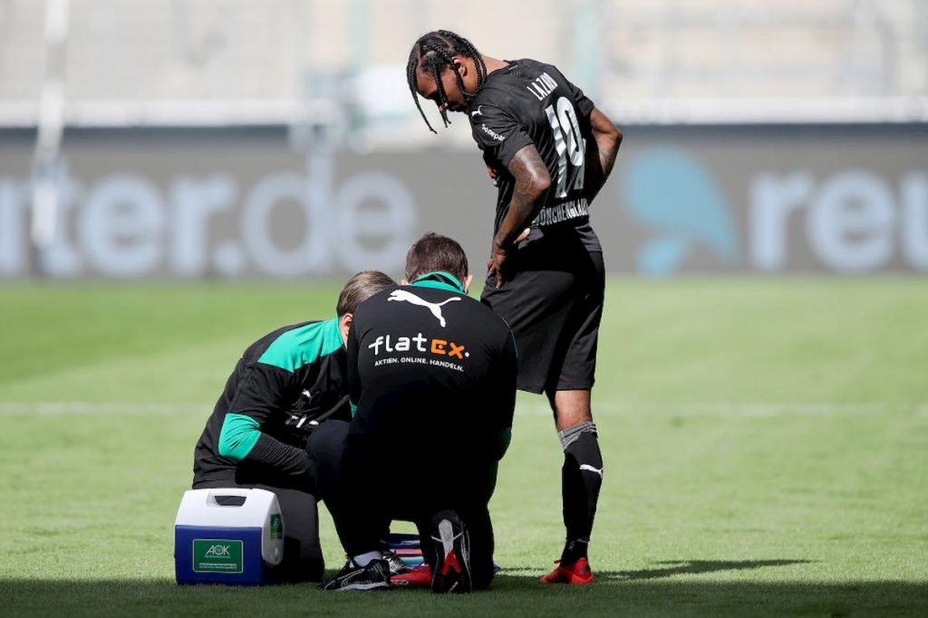 lazaro-infortunio-borussia