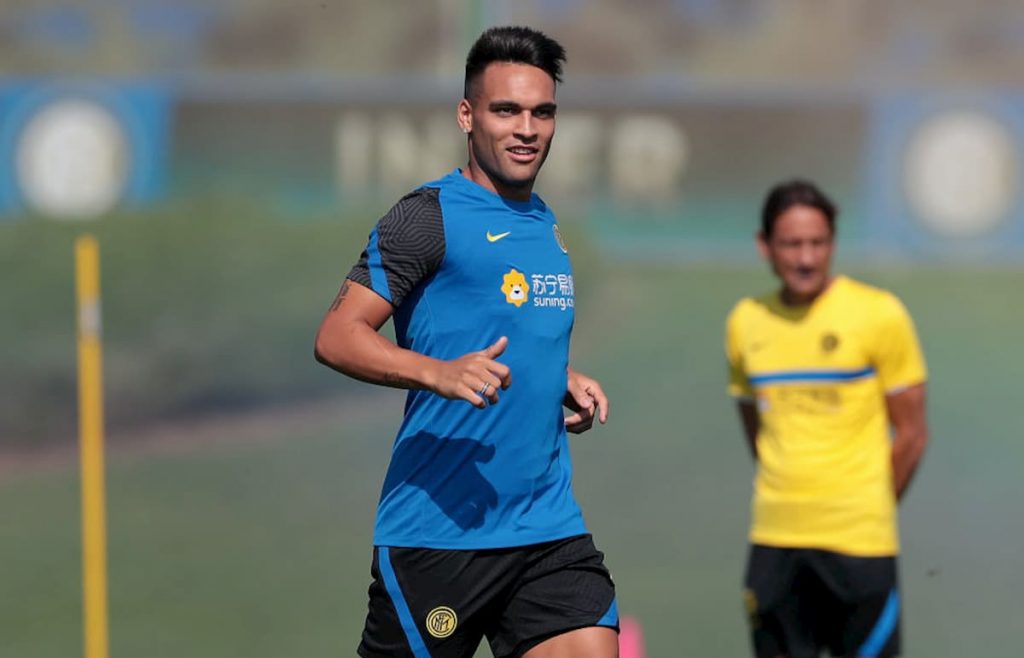 il-barca-non-molla-lautaro-e-chiede-aiuto-a-mendes-inter-tranquilla-e-non-e-da-escludere
