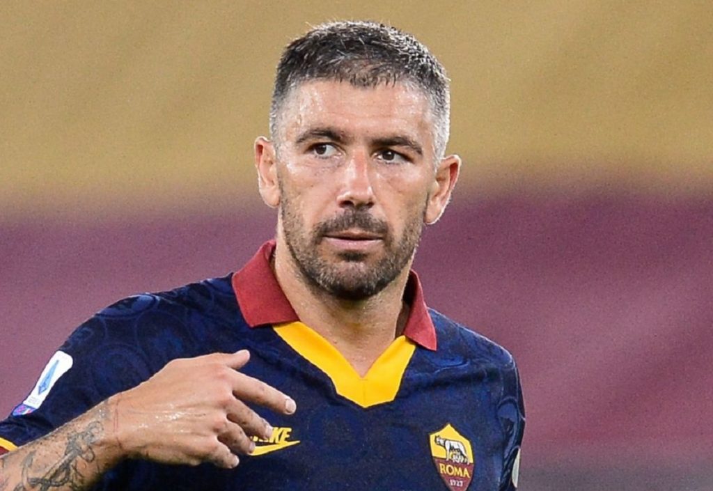 Aleksandar Kolarov dovrebbe essere lunedì a Milano per le visite mediche e la firma del contratto con l'Inter
