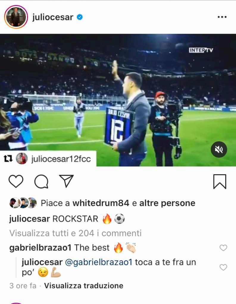 siparietto-social-julio-cesar