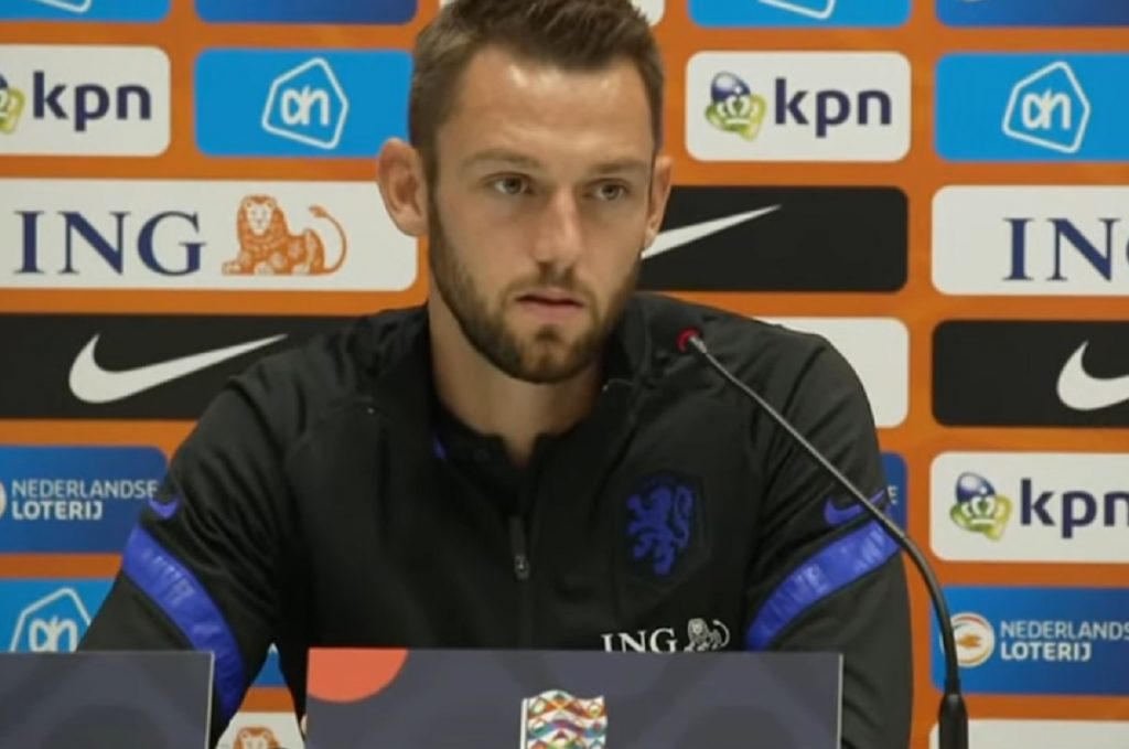 de-vrij-in-conferenza-con-lolanda