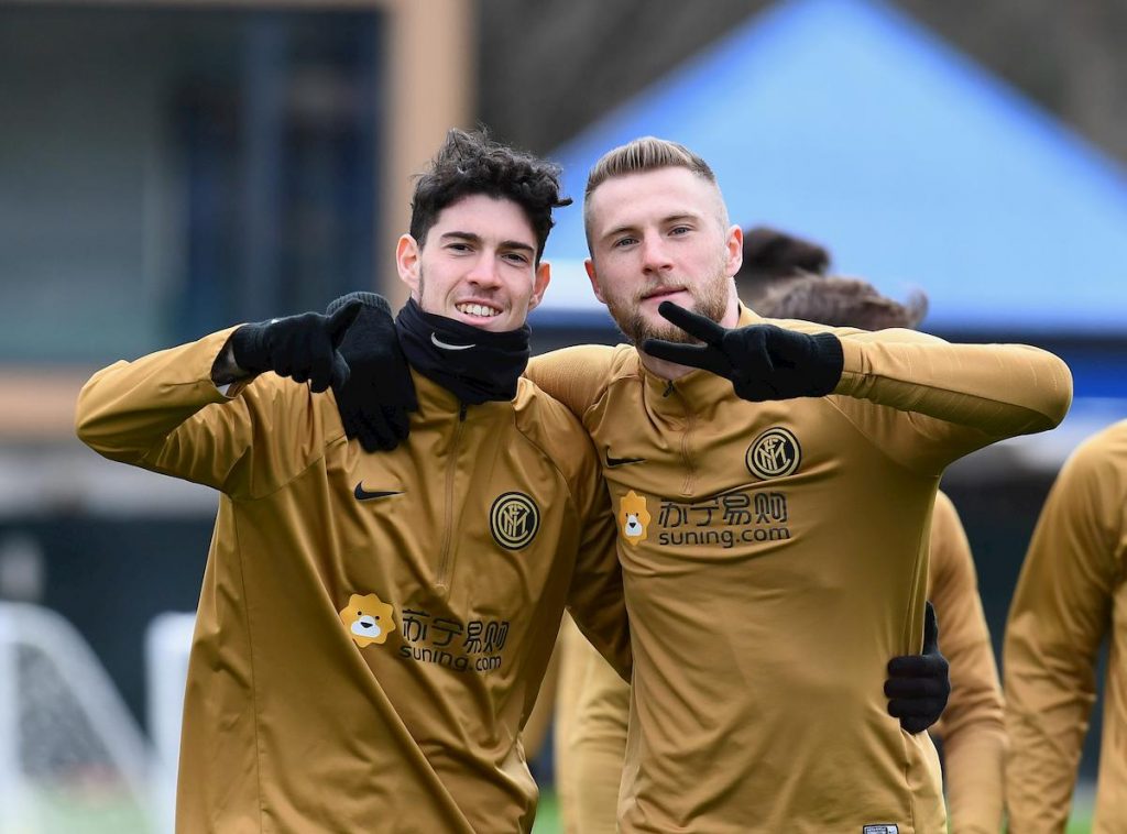 mattia-messaggio-bastoni-skriniar