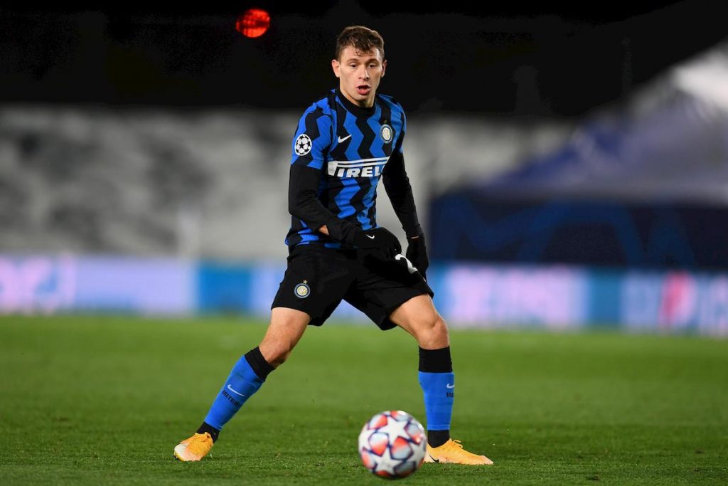 barella-stringe i denti