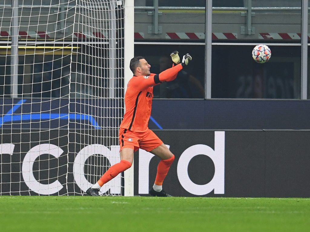 FC Internazionale v Real Madrid: Group B - UEFA Champions League