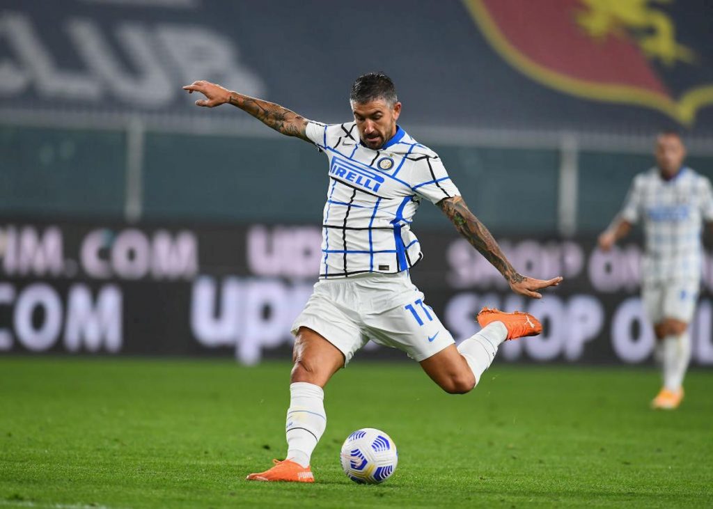 kolarov-positivo-covid