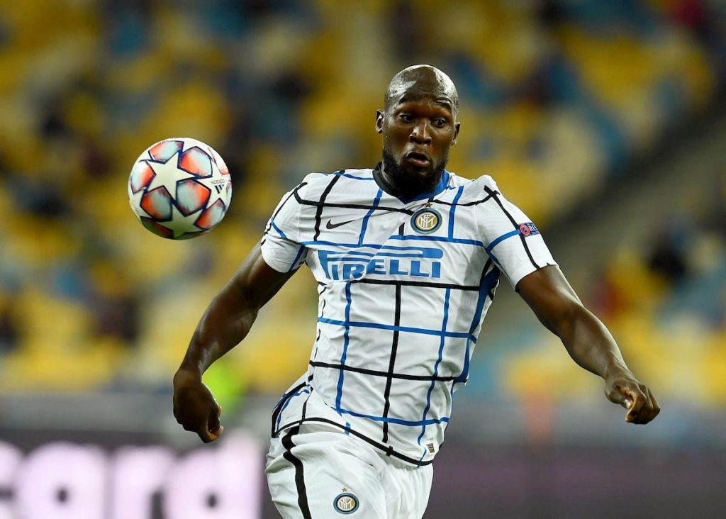 lukaku-striscia-gufata-adani