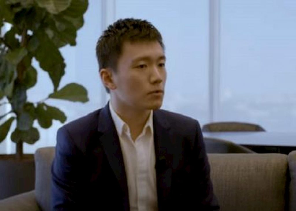zhang-pretende-marotta