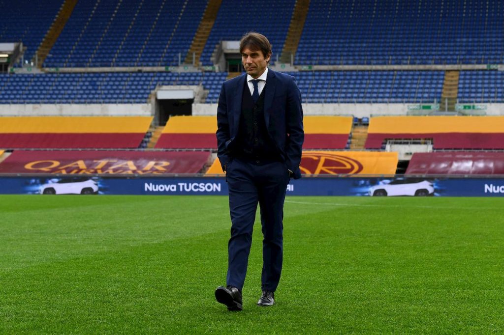 corsera-roma-inter-conte-sul-banco-degli-imputati-la-sostituzione-di-hakimi-un-vero-harakiri