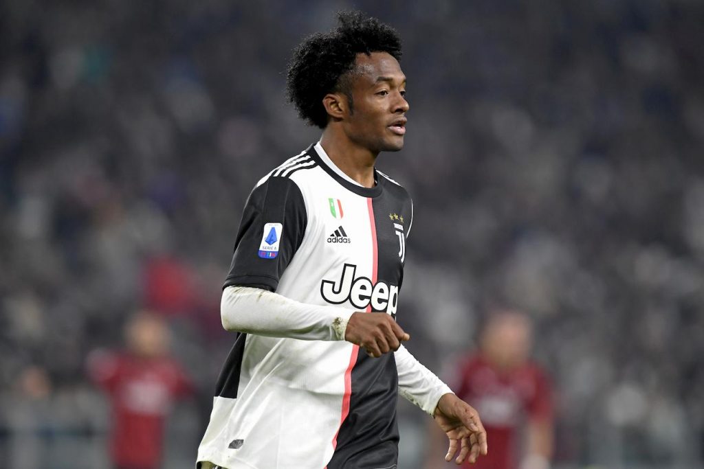 covid-cuadrado-torna-a-disposizione-di-pirlo-lesterno-colombiano-si-e-negativizzato