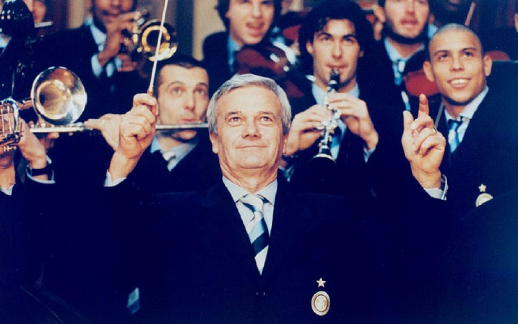 gigi-simoni-il-ricordo-dellinter-a-82-anni-dalla-nascita-il-club-di-lui-rimane-tanto