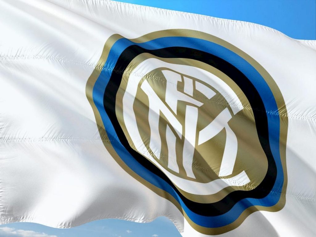 nuovo-logo-inter-ecco-alcuni-dettagli-niente-duomo-gia-lukaku-e-compagni-hanno