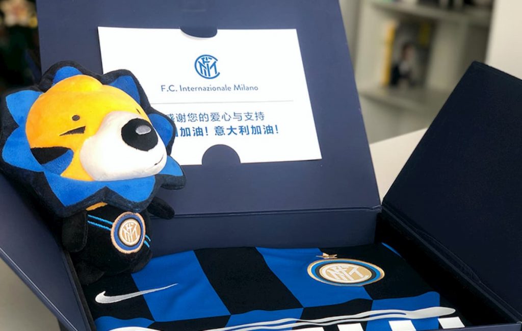 suning-bandiera-bianca